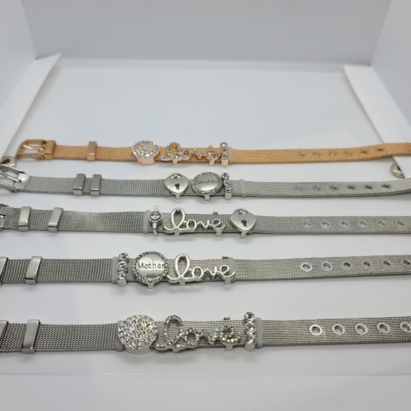 Bracelets - Picture 5 of 8